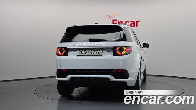 Land Rover Discovery Sport 2.0 TD4 HSE Luxury 2016 — фото 4