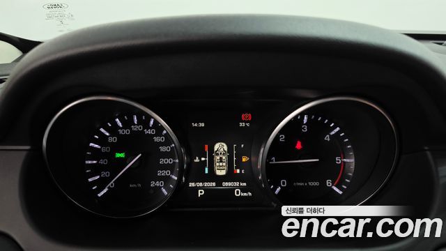 Land Rover Discovery Sport 2.0 TD4 HSE Luxury 2016 — фото 8