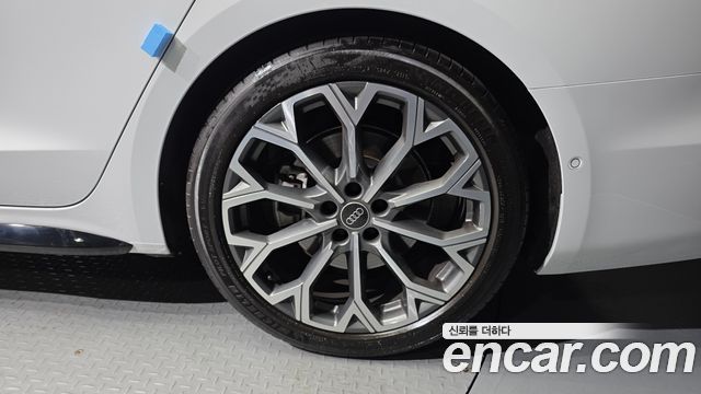 Audi A6 (C9) 40 TFSI S Line 2026 — фото 21