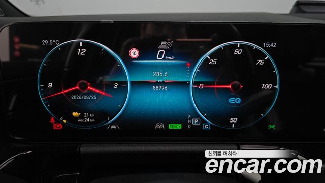 Mercedes-Benz EQA (H243) EQA250 AMG Package 2022 — фото 8