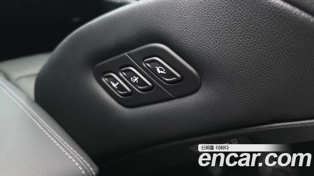 Kia Sorento (IV) Gasoline 2.5T 2WD Signature X Line 2026 — фото 31