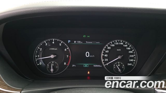 Genesis G90 3.3 T AWD Luxury 2019 — фото 8