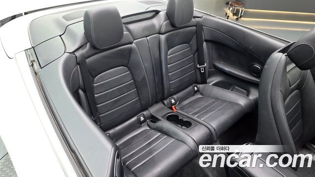Mercedes-Benz C-Class (W205) C200 Cabriolet 2020 — фото 12