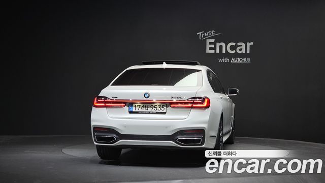 BMW 7 Series (G11) 730Ld xDrive M Sport 2022 — фото 4