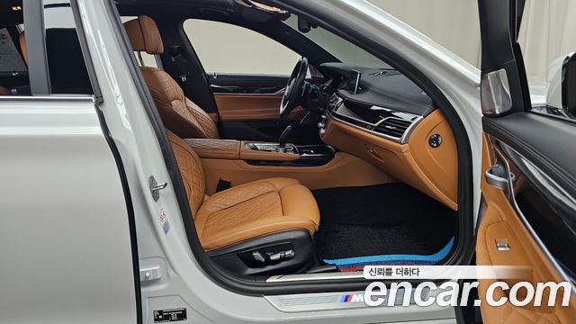 BMW 7 Series (G11) 730Ld xDrive M Sport 2022 — фото 26