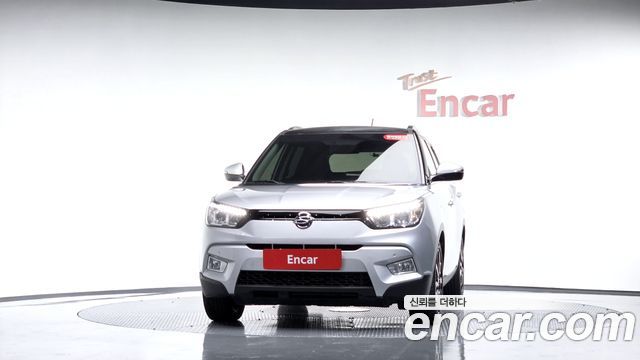 KG Mobility (SsangYong) Tivoli LX 2WD HI-DLX 2016 — фото 3