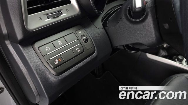 KG Mobility (SsangYong) Tivoli LX 2WD HI-DLX 2016 — фото 18