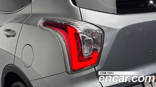 KG Mobility (SsangYong) Tivoli LX 2WD HI-DLX 2016 — фото 23