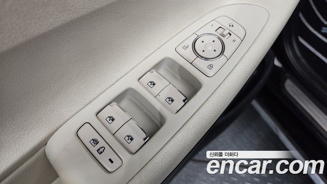 Hyundai Grandeur Hybrid (IG) Le Blanc 2023 — фото 30