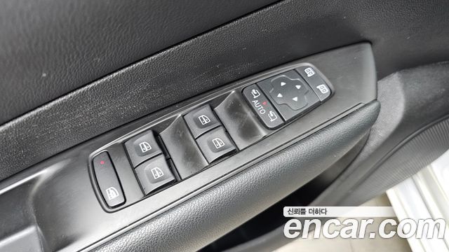 Renault Korea SM6 2.0 LPe SE (Disabled) 2016 — фото 31