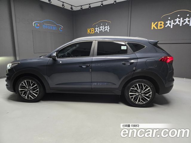 Hyundai Tucson Diesel 2.0 4WD Modern 2019 — фото 4