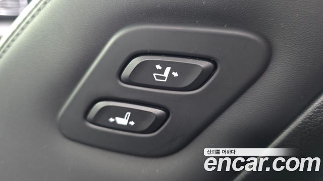 Hyundai Santa Fe Diesel 2.2 4WD Premium Choice 2021 — фото 18