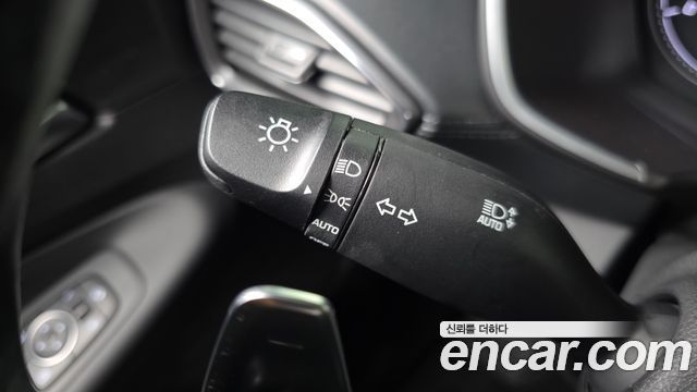 Hyundai Santa Fe Diesel 2.2 4WD Premium Choice 2021 — фото 31