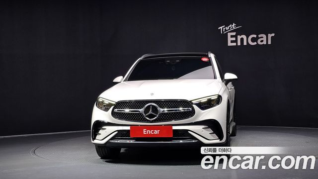 Mercedes-Benz GLC-Class (X254) GLC300 4MATIC AMG Line 2024 — фото 3