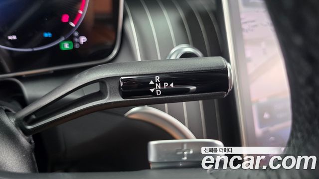 Mercedes-Benz GLC-Class (X254) GLC300 4MATIC AMG Line 2024 — фото 9