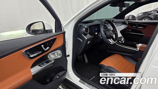 Mercedes-Benz GLC-Class (X254) GLC300 4MATIC AMG Line 2024 — фото 10