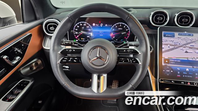 Mercedes-Benz GLC-Class (X254) GLC300 4MATIC AMG Line 2024 — фото 13