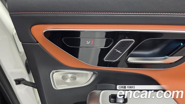 Mercedes-Benz GLC-Class (X254) GLC300 4MATIC AMG Line 2024 — фото 18