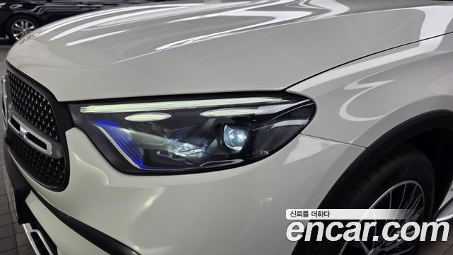 Mercedes-Benz GLC-Class (X254) GLC300 4MATIC AMG Line 2024 — фото 22