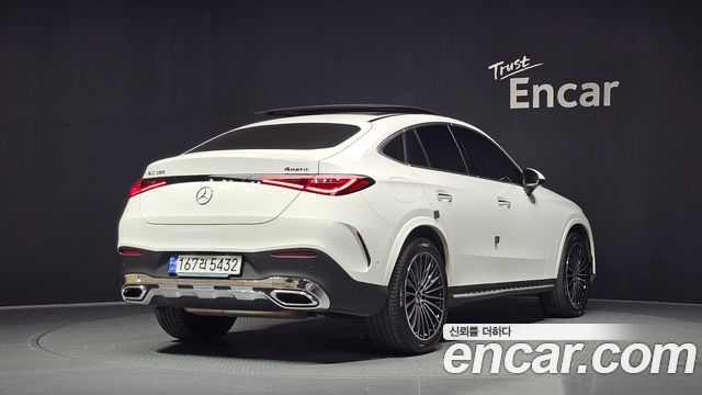 Mercedes-Benz GLC-Class (X254) GLC300 4MATIC Coupe 2024 — фото 2
