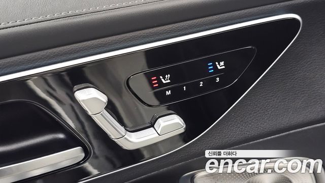 Mercedes-Benz GLC-Class (X254) GLC300 4MATIC Coupe 2024 — фото 32