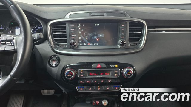 Kia Sorento Diesel 2.0 2WD Noblesse 2019 — фото 13