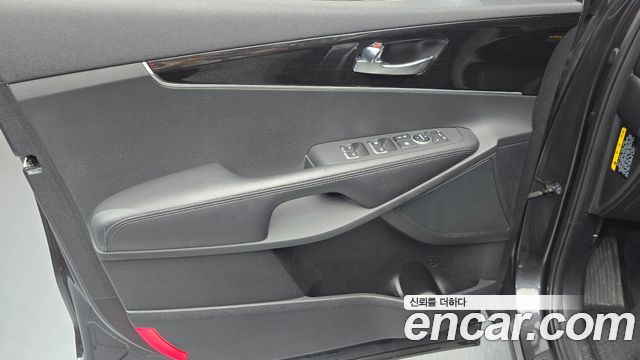 Kia Sorento Diesel 2.0 2WD Noblesse 2019 — фото 24