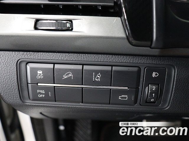 KG Mobility (SsangYong) Rexton Sports Diesel 2.2 4WD Noblesse 2021 — фото 15