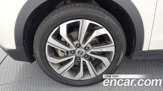 KG Mobility (SsangYong) Very New Tivoli Gasoline 1.5 2WD V3 2021 — фото 5