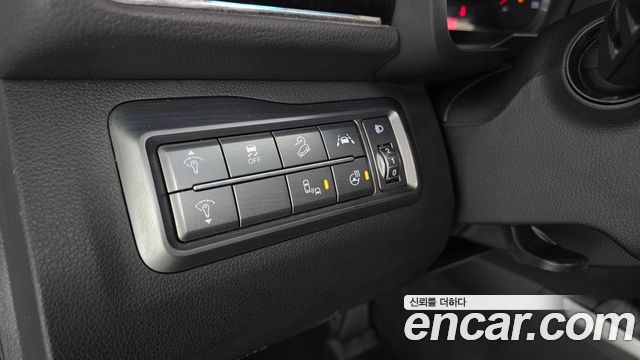 KG Mobility (SsangYong) Very New Tivoli Gasoline 1.5 2WD V3 2021 — фото 19