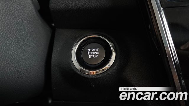KG Mobility (SsangYong) Very New Tivoli Gasoline 1.5 2WD V3 2021 — фото 20