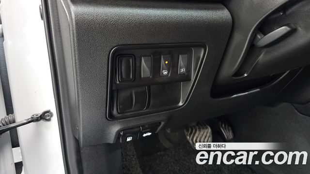 Renault Korea QM6 Gasoline 2WD RE Signature 2019 — фото 20