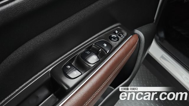 Renault Korea QM6 Gasoline 2WD RE Signature 2019 — фото 28
