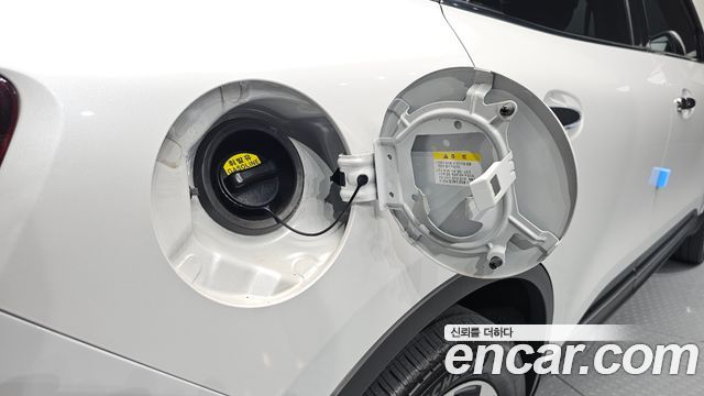 Renault Korea QM6 Gasoline 2WD RE Signature 2019 — фото 34