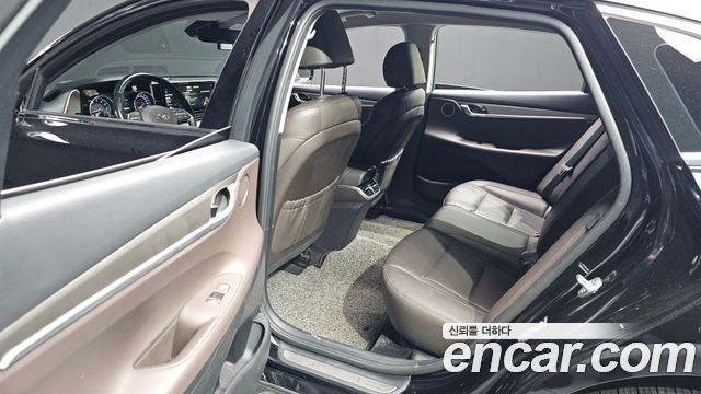 Hyundai Grandeur (IG) 3.0 LPi Premium Choice 2020 — фото 12