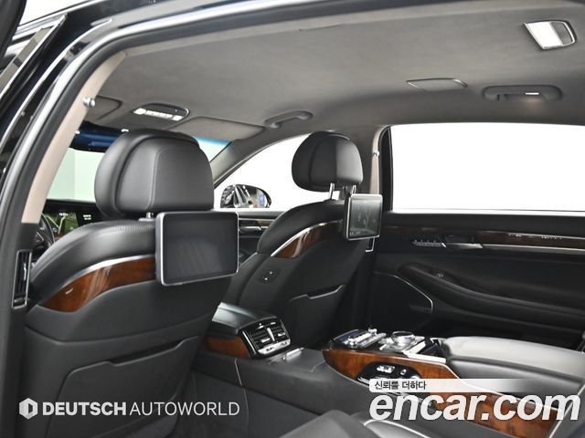 Genesis EQ900 3.3 T-GDI AWD Prestige 2016 — фото 22