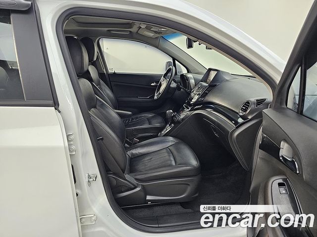 Chevrolet Orlando 2.0 Diesel LT Convenience Pack 2013 — фото 15