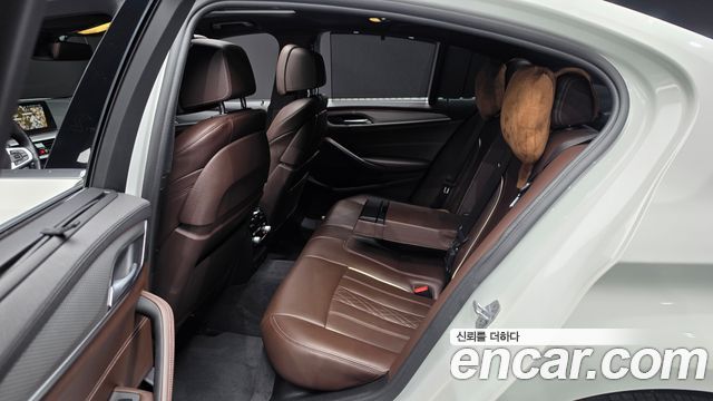 BMW 5 Series (G30) 520d M Sport Package Plus 2019 — фото 11