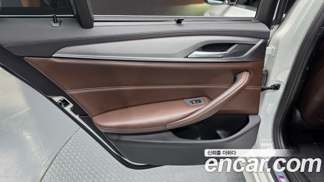 BMW 5 Series (G30) 520d M Sport Package Plus 2019 — фото 25