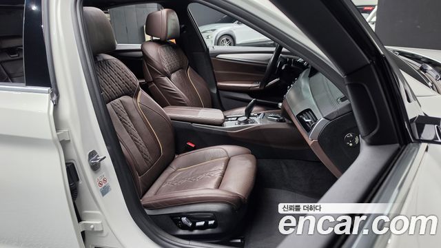 BMW 5 Series (G30) 520d M Sport Package Plus 2019 — фото 26