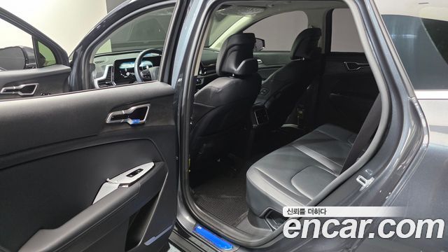 Kia Sportage Hybrid (V) Signature 4WD 2023 — фото 11