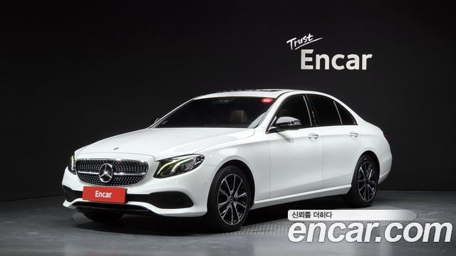Mercedes-Benz E-Class (W213) E250 Avantgarde 2020 — фото 1