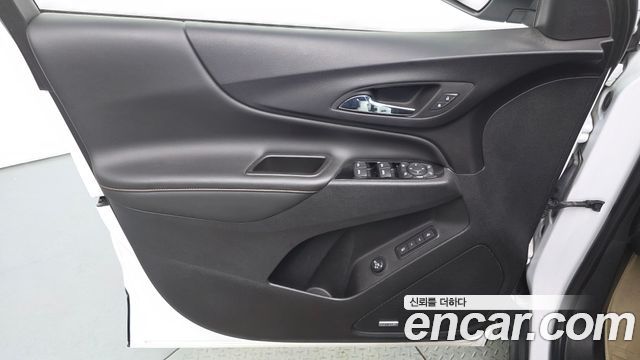 Chevrolet Next Equinox 2WD Premier 2022 — фото 24