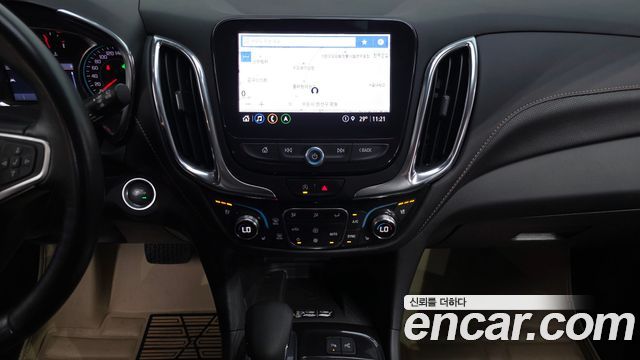 Chevrolet Next Equinox 2WD Premier 2022 — фото 29
