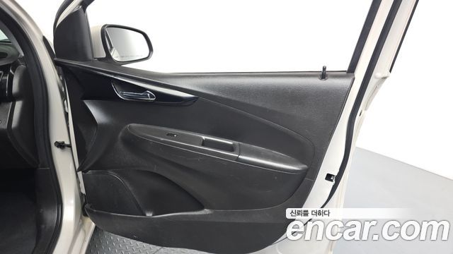 Chevrolet Spark Premier 2019 — фото 24