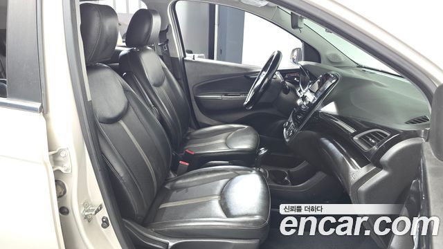 Chevrolet Spark Premier 2019 — фото 26