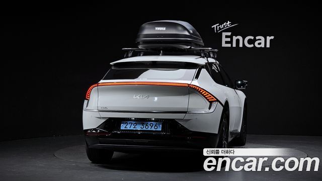 Kia EV6 Standard Earth 2023 — фото 4