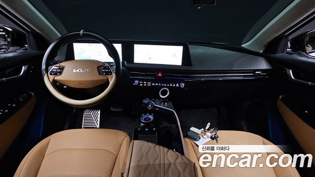 Kia EV6 Standard Earth 2023 — фото 7