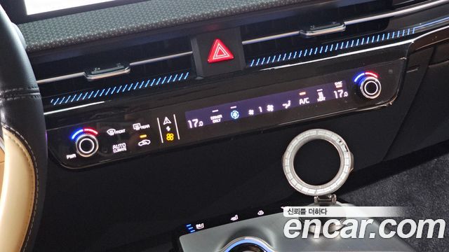 Kia EV6 Standard Earth 2023 — фото 17