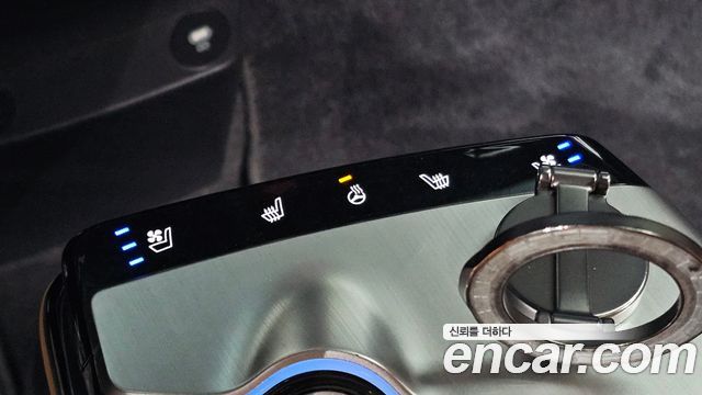 Kia EV6 Standard Earth 2023 — фото 30